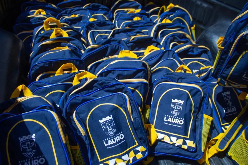 Prefeitura de Lauro de Freitas mobiliza comércio local para impulsionar economia por meio do Bolsa EJA